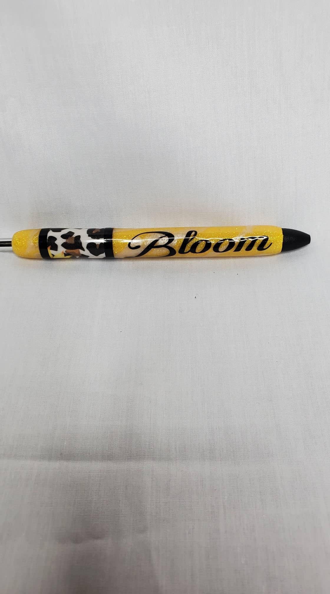 20 Ounce Modern Curve Tumbler and matching pen